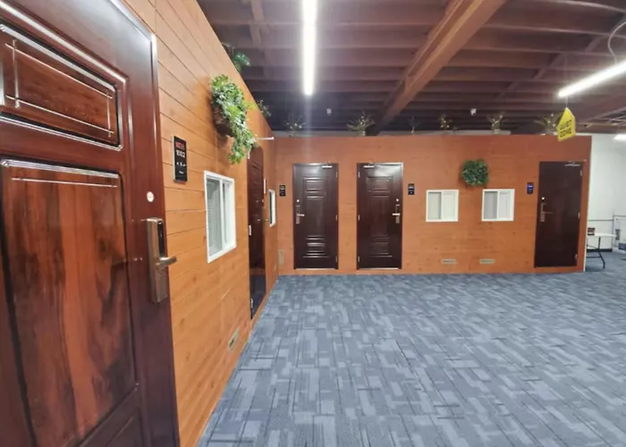 Hotel Traveler Favorite, Private Near Attractions *